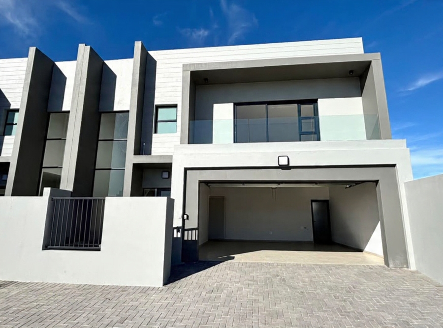 4 Bedroom Property for Sale in Sandown Western Cape